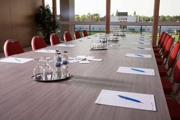 Eto Park Hotel Business & Stadium