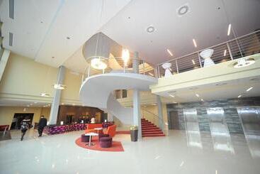 Eto Park Hotel Business & Stadium