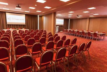 Eto Park Hotel Business & Stadium
