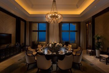 هتل Hilton Haikou Meilan