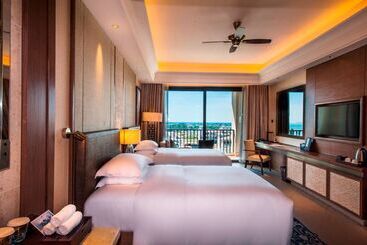 هتل Hilton Haikou Meilan