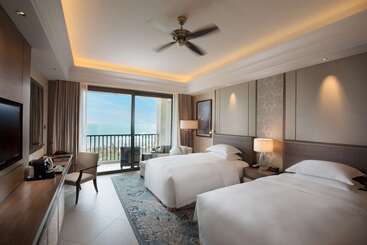 هتل Hilton Haikou Meilan