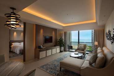 هتل Hilton Haikou Meilan
