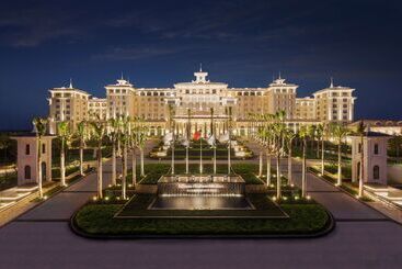 هتل Hilton Haikou Meilan