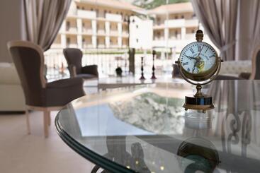 هتل Magnolia Resort