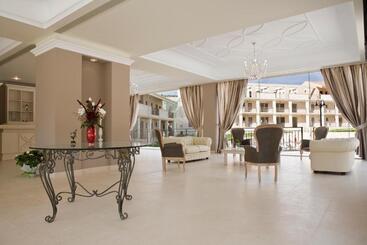 هتل Magnolia Resort