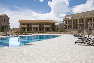 هتل Magnolia Resort