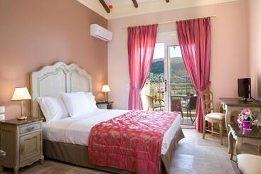 هتل Magnolia Resort
