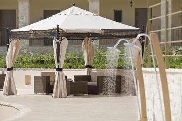 هتل Magnolia Resort