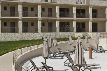 هتل Magnolia Resort