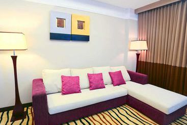 هتل Mercure Palu