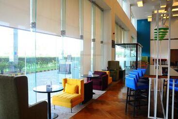 هتل Park Inn By Radisson Gurgaon Bilaspur