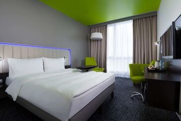 هتل Park Inn By Radisson Pulkovo Airport St. Petersburg