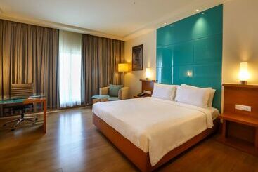 Radisson Blu Hotel Chennai City Centre