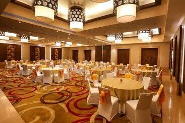 Radisson Blu Hotel Chennai City Centre