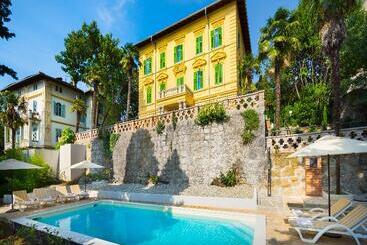 هتل Remisens Villa Atlanta