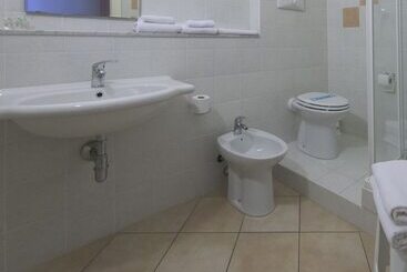 هتل Resort Isola Rossa