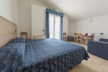 هتل Resort Isola Rossa