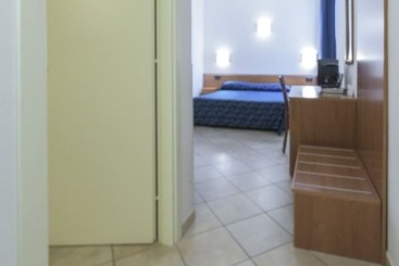 هتل Resort Isola Rossa