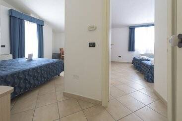هتل Resort Isola Rossa