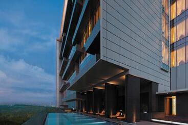 Hotel Trident Hyderabad