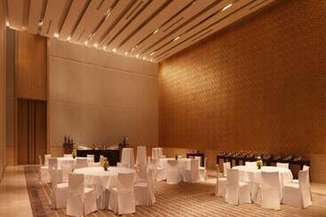 Hotel Trident Hyderabad