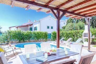 هتل Villa Cvita