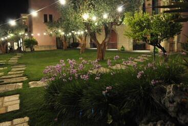 هتل Villa Rosa Antico