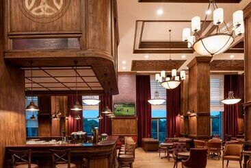 استراحتگاه Regnum Carya