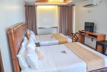 هتل Acuaverde Beach Resort