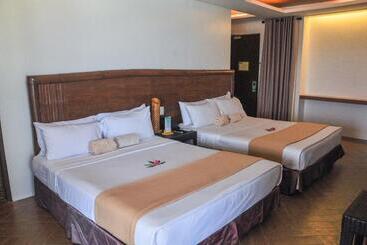 هتل Acuaverde Beach Resort