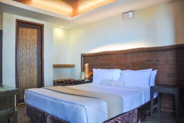 هتل Acuaverde Beach Resort