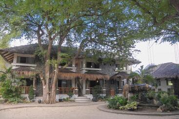 هتل Acuaverde Beach Resort