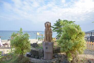 هتل Acuaverde Beach Resort