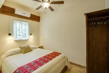 هتل Buttonwood Belize