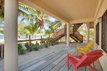 هتل Buttonwood Belize