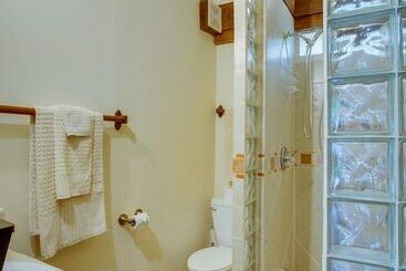 هتل Buttonwood Belize
