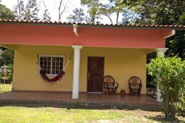 هتل Cabanas El Valle