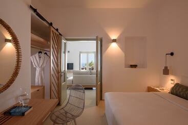 هتل Este Luxury Suites
