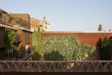 هتل Llimona Suites   Adults Only