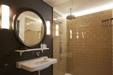 هتل Llimona Suites   Adults Only
