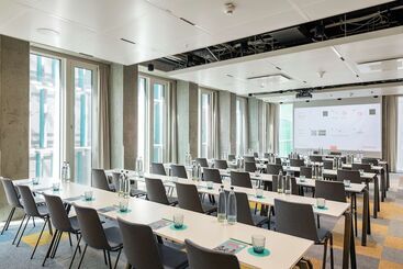 هتل Nhow Frankfurt