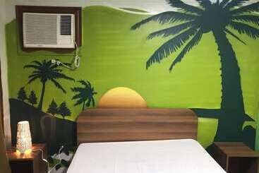 هتل Surf Theori Resort