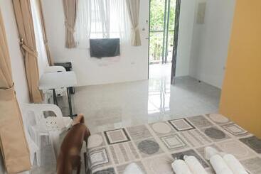 Alona Whitehouses Resort