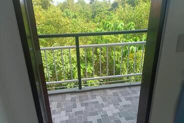 Alona Whitehouses Resort