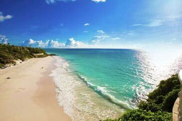 استراحتگاه Hilton Grand Vacations Club The Crane Barbados