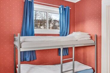 Auroras Friends Apartment   Hostel