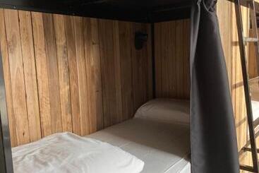 هاستل Zarautz Surf House