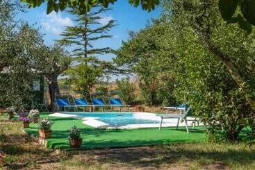 تختخواب و صبحانه La Meriggia Senigallia Agriturismo
