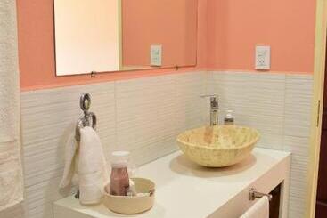 تختخواب و صبحانه Villa Mendotza